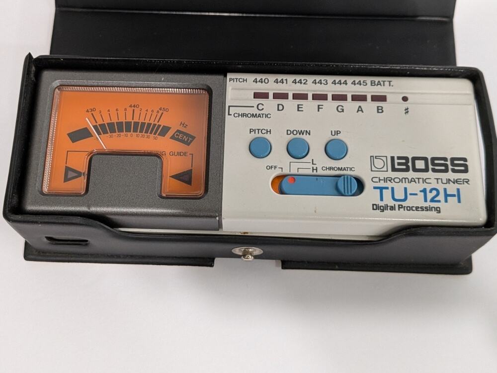 Boss TU-12H Chromatic Tuner With Case Powers On but Untested